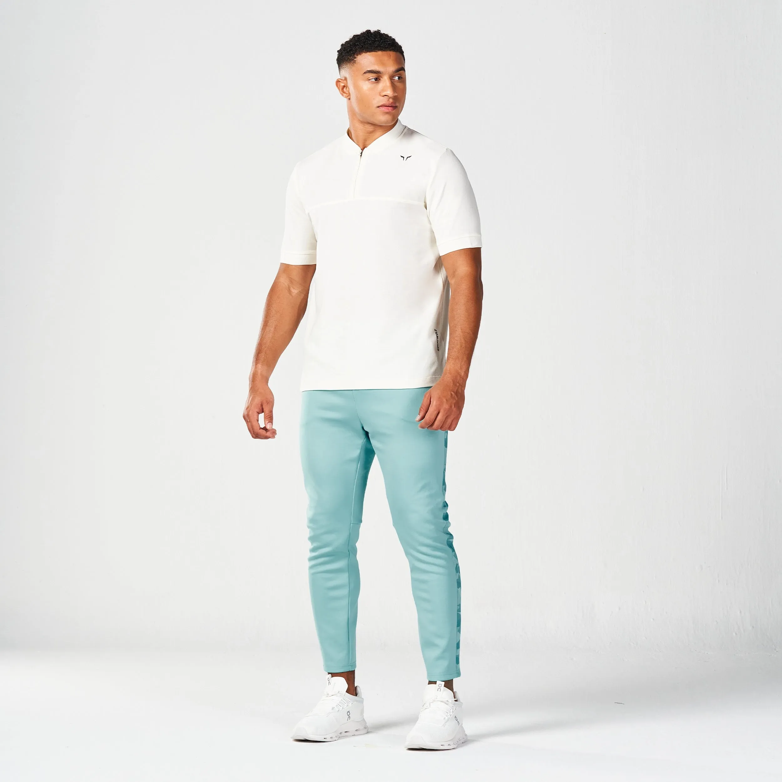 Core Running Tee - Pearl White