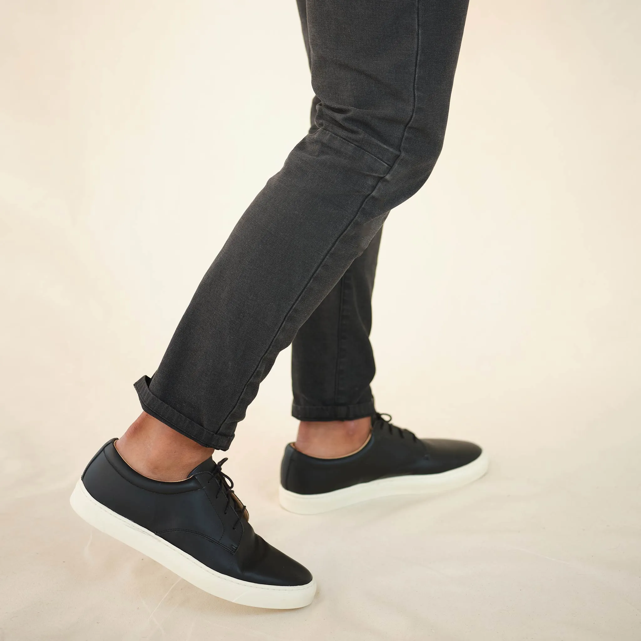 Everyday Low Top Sneaker Black