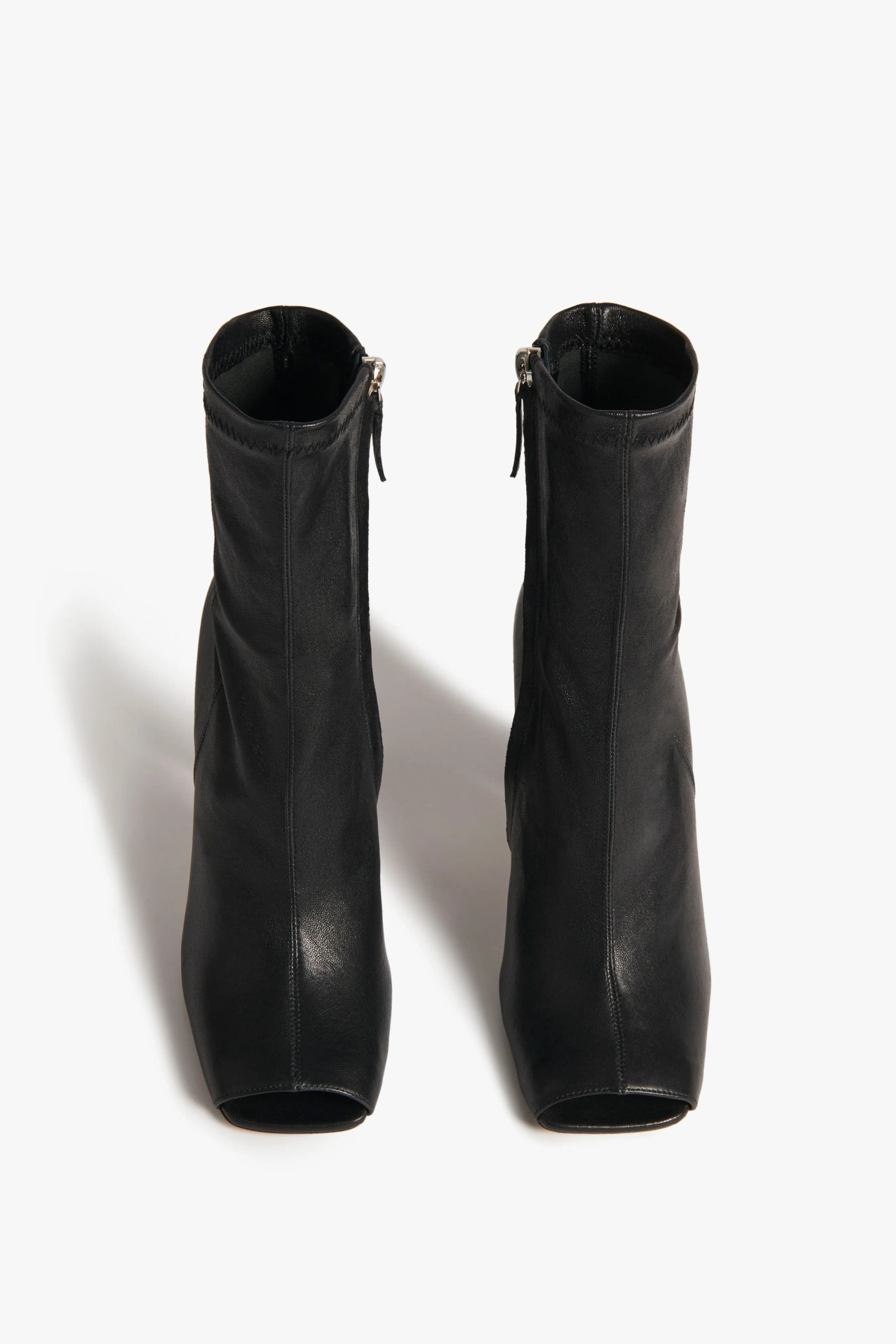 Iona Boots In Black