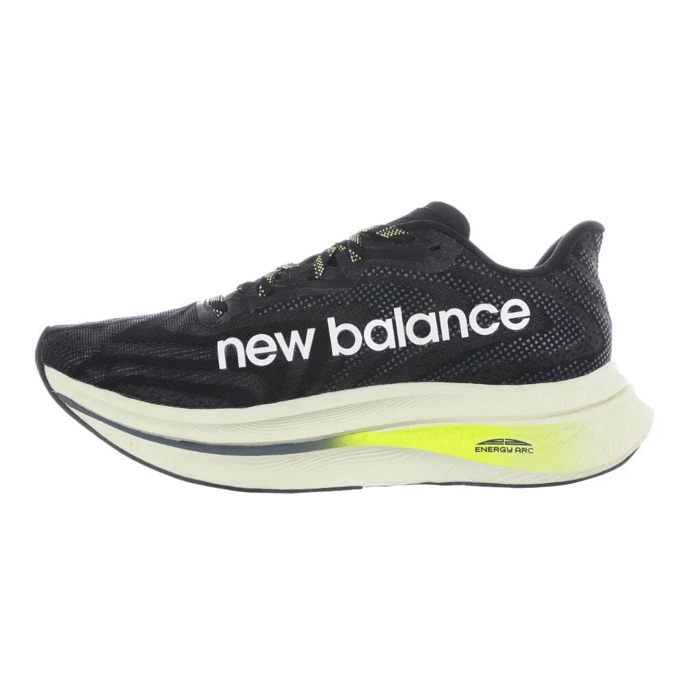 New Balance Men's FuelCell SuperComp Trainer v2